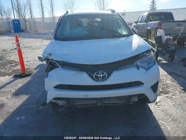 12535347 :رقم المزاد ، 2T3BFREV8GW432549 vin ، 2016 Toyota Rav4 Le مزاد بيع