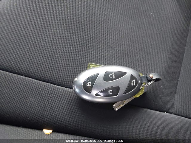 KMHLM4DGXRU776332 Hyundai ELANTRA SEL