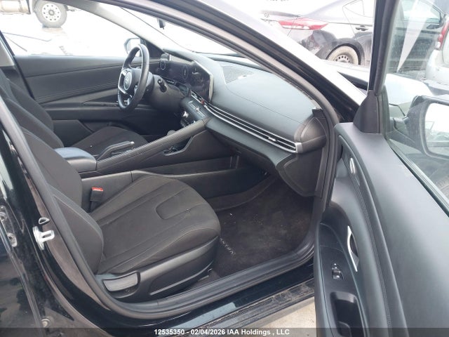 KMHLM4DGXRU776332 Hyundai ELANTRA SEL