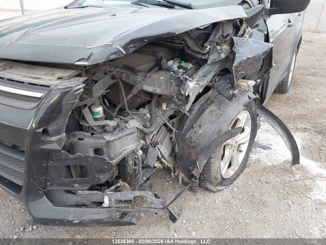 12535360 :رقم المزاد ، 1FMCU9G90EUD53649 vin ، 2014 Ford Escape Se مزاد بيع