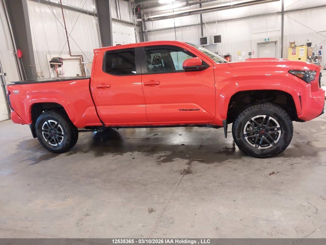 12535365 :رقم المزاد ، 3TYLB5JN7RT010876 vin ، 2024 Toyota Tacoma Double Cab/sr5/trd Sport/trd Off Road/ltd مزاد بيع