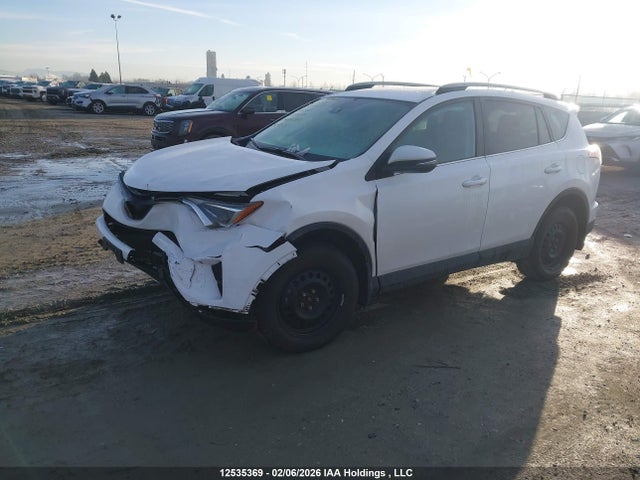 Продажа на аукционе авто 2018 Toyota Rav4 Le, vin: 2T3ZFREV8JW512259, номер лота: 12535369