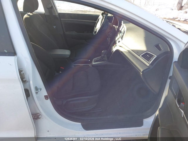 KMHD84LF1JU478032 Hyundai ELANTRA GL