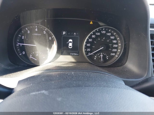KMHD84LF1JU478032 Hyundai ELANTRA GL