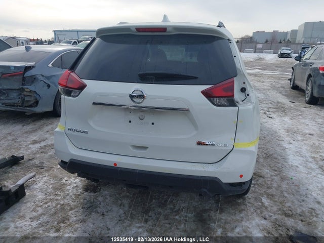 5N1AT2MV8KC805142 Nissan Rogue