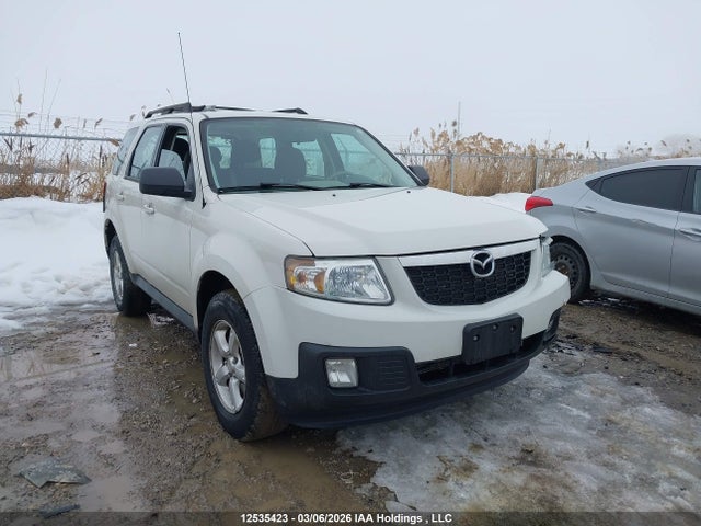 2011 Mazda Tribute S მანქანა იყიდება აუქციონზე, vin: 4F2CY0GG2BKM03428, აუქციონის ნომერი: 12535423