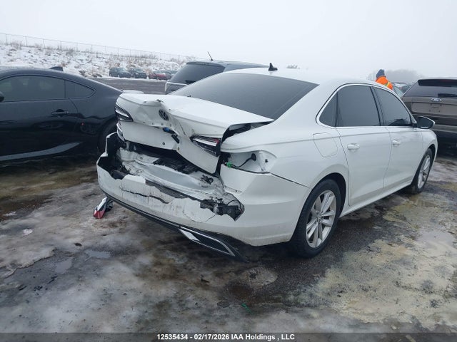 2021 Volkswagen Passat Highline მანქანა იყიდება აუქციონზე, vin: 1VWBA7A36MC017023, აუქციონის ნომერი: 12535434