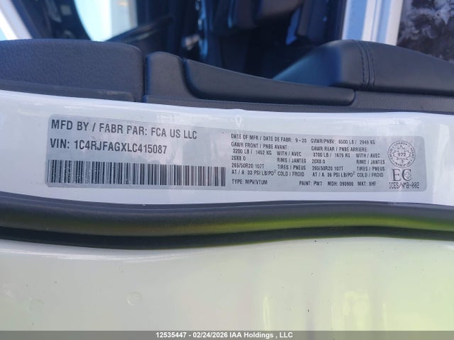 1C4RJFAGXLC415087 Jeep Grand Cherokee Laredo