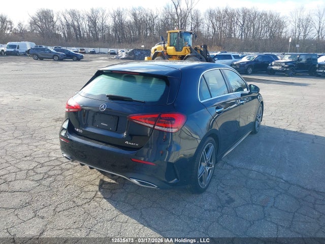 W1K3F4HBXMJ293453 Mercedes-Benz A 250 4matic