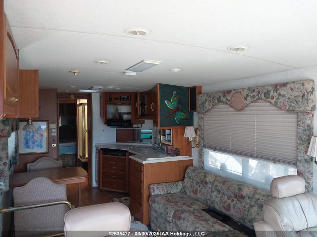Aukcja sprzedaży 1996 Freightliner Chassis X Line Motor Home, vin: 4UZR6BR18T2307322, numer aukcji: 12535477