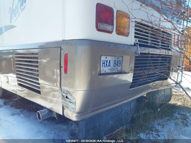 Aukcja sprzedaży 1996 Freightliner Chassis X Line Motor Home, vin: 4UZR6BR18T2307322, numer aukcji: 12535477