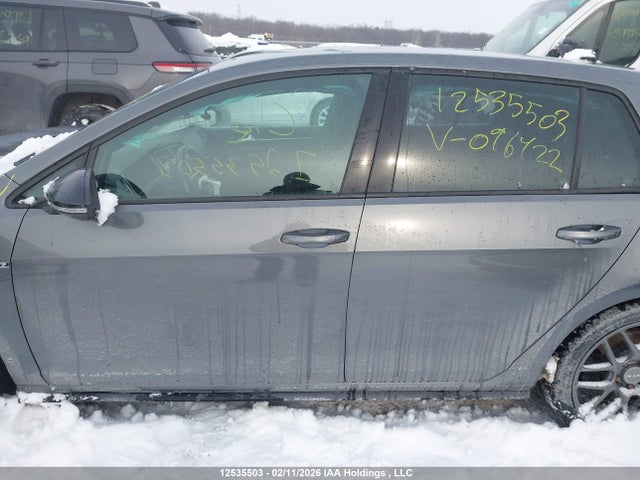 WVWVF7AU2JW096422 Volkswagen Golf R