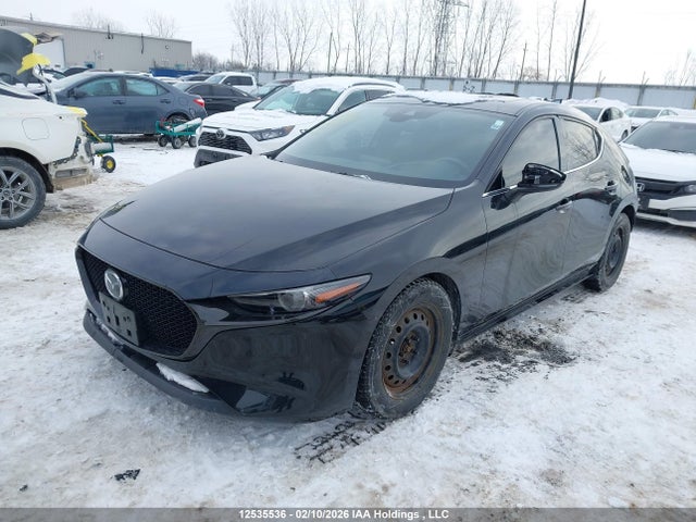 JM1BPAMM9L1148024 Mazda 3 Preferred