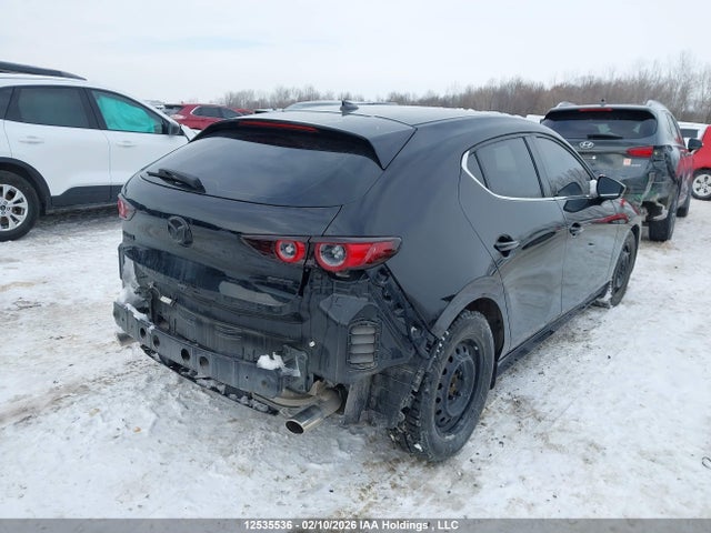 JM1BPAMM9L1148024 Mazda 3 Preferred