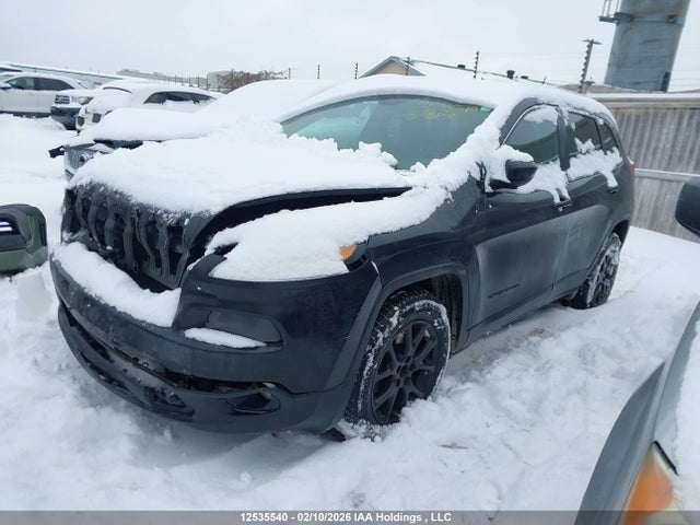 Jeep Cherokee Latitude 2015 1C4PJMCS5FW689040 Image 2