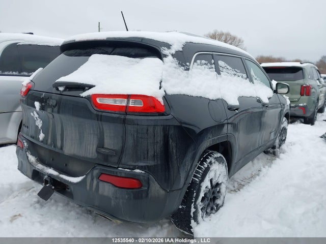 Jeep Cherokee Latitude 2015 1C4PJMCS5FW689040 Image 4