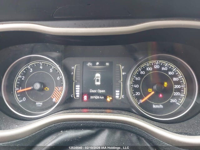 Jeep Cherokee Latitude 2015 1C4PJMCS5FW689040 Image 7