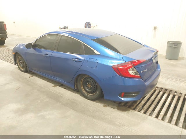 Продажа на аукционе авто 2018 Honda Civic, vin: 2HGFC2F82JH037155, номер лота: 12535561