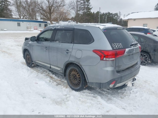 12535562 :رقم المزاد ، JA4AZ2A35HZ609410 vin ، 2017 Mitsubishi Outlander Es مزاد بيع