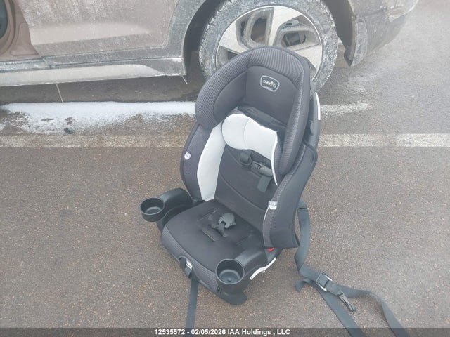 KM8J3CA24HU435617 Hyundai Tucson Limited/sport And Eco/se