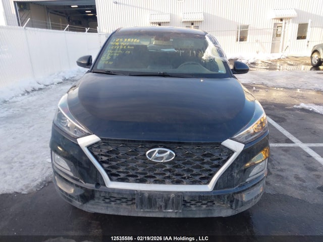 KM8J23A43KU909701 Hyundai TUCSON SE