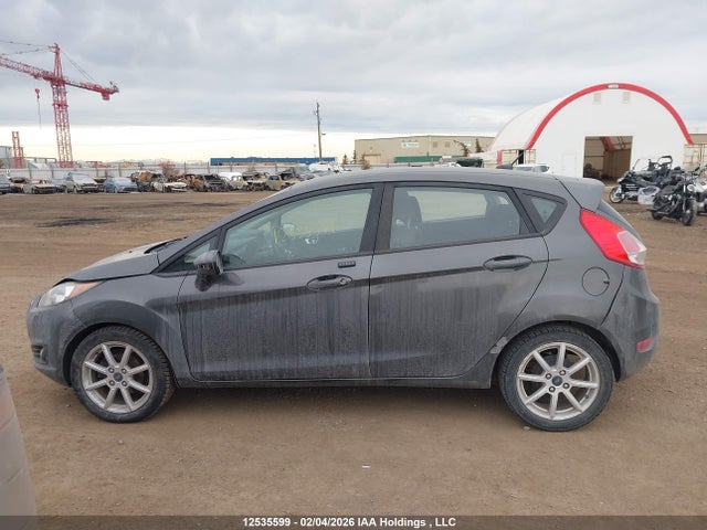 Ford FIESTA SE 2015 3FADP4EJ0FM222586 Image 15