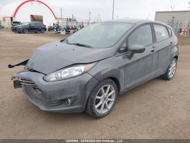 Ford FIESTA SE 2015 3FADP4EJ0FM222586 Image 2