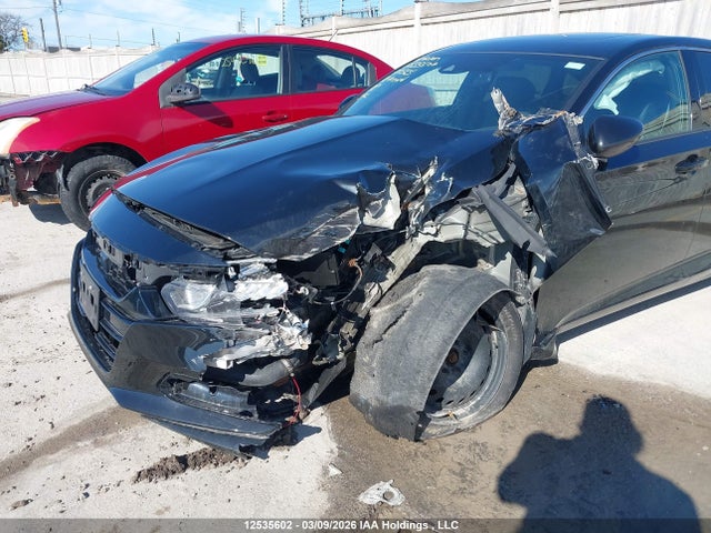 1HGCV1F3XJA811565 Honda Accord Sport