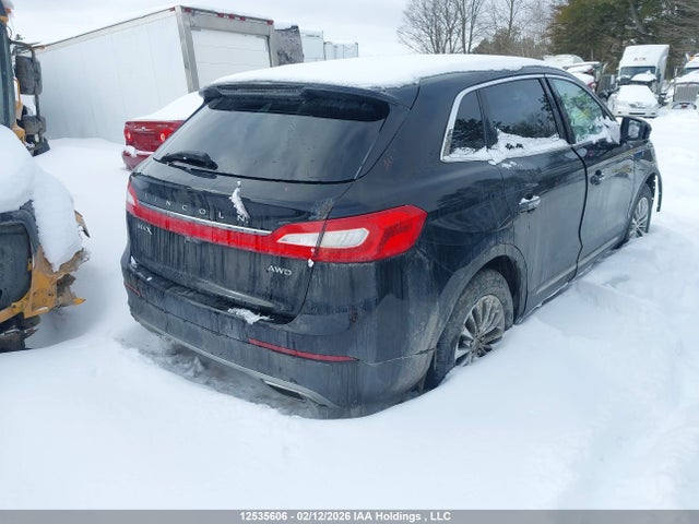 2LMPJ8KR2GBL25764 Lincoln MKX