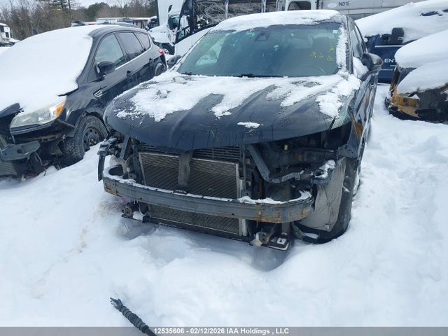 2LMPJ8KR2GBL25764 Lincoln MKX