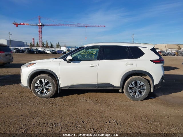 5N1AT3BB7MC778338 Nissan ROGUE SV