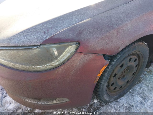 Chrysler 200 Limited 2015 1C3CCCAB7FN601198 Image 19
