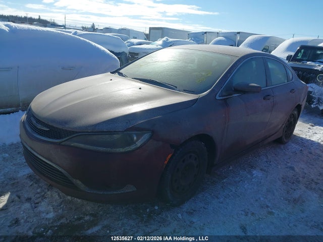 Chrysler 200 Limited 2015 1C3CCCAB7FN601198 Image 2