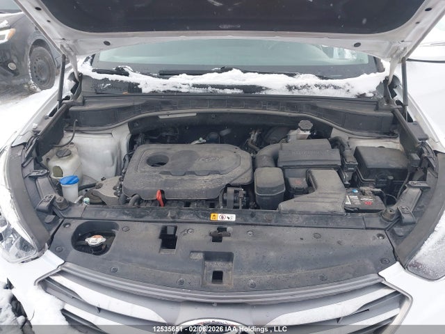 5XYZUDLB6HG450760 Hyundai Santa Fe Sport 2.4 Se