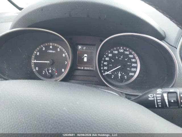 5XYZUDLB6HG450760 Hyundai Santa Fe Sport 2.4 Se