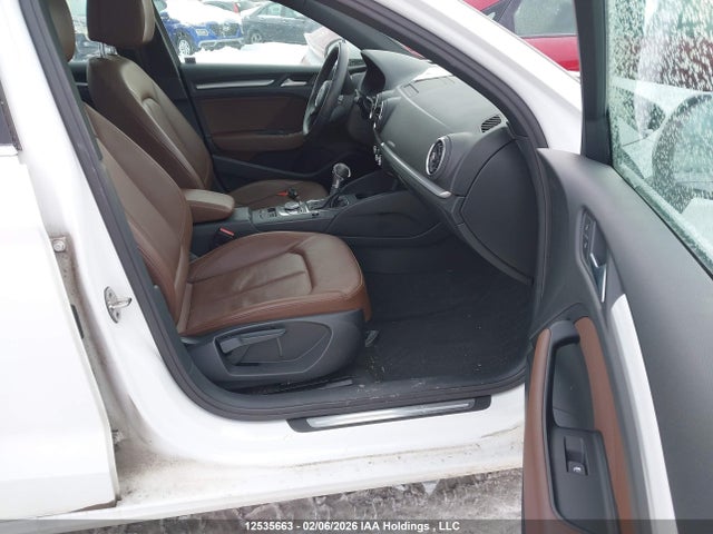 WAUBEGFFXLA068042 Audi A3 S-line Premium