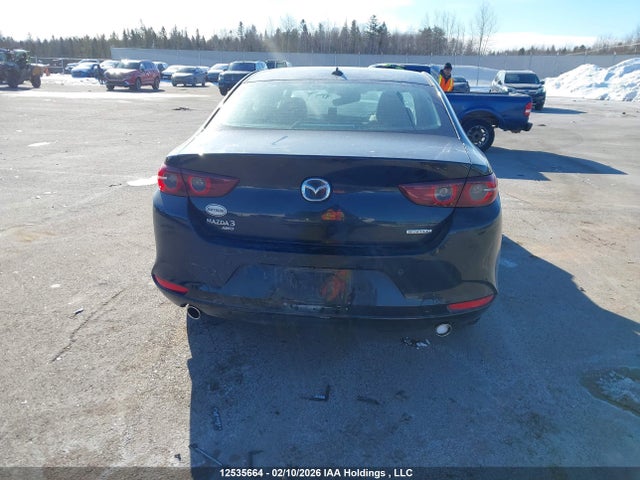 3MZBPBDM7LM136024 Mazda 3 Preferred