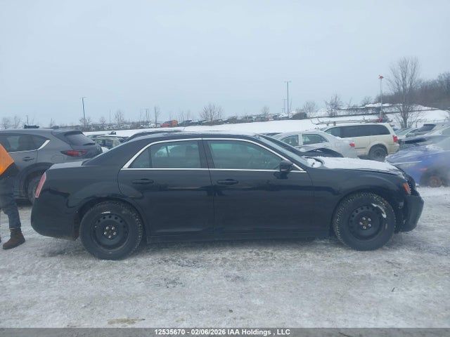 2C3CCAGG6EH145399 Chrysler 300 S