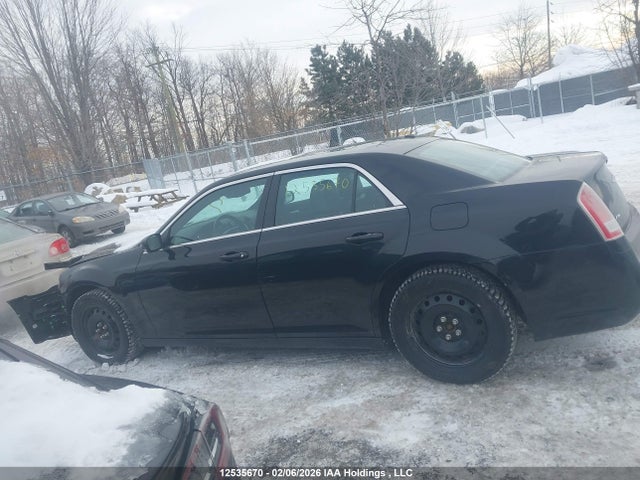 2C3CCAGG6EH145399 Chrysler 300 S