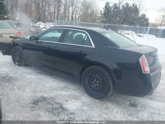 2C3CCAGG6EH145399 Chrysler 300 S