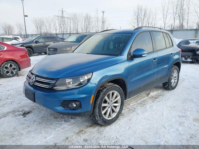 WVGNV7AX9HK037085 Volkswagen Tiguan Wolfsburg