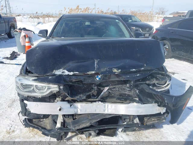 12535695 :رقم المزاد ، WBA8A3C53HK691630 vin ، 2017 Bmw 320i Xdrive مزاد بيع