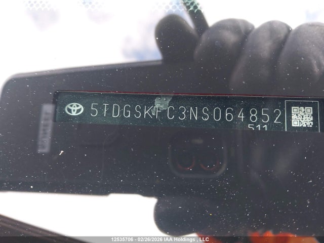 5TDGSKFC3NS064852 Toyota Sienna Le/xle/xse/limited/platinum
