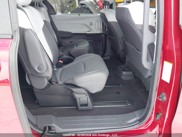5TDGSKFC3NS064852 Toyota Sienna Le/xle/xse/limited/platinum