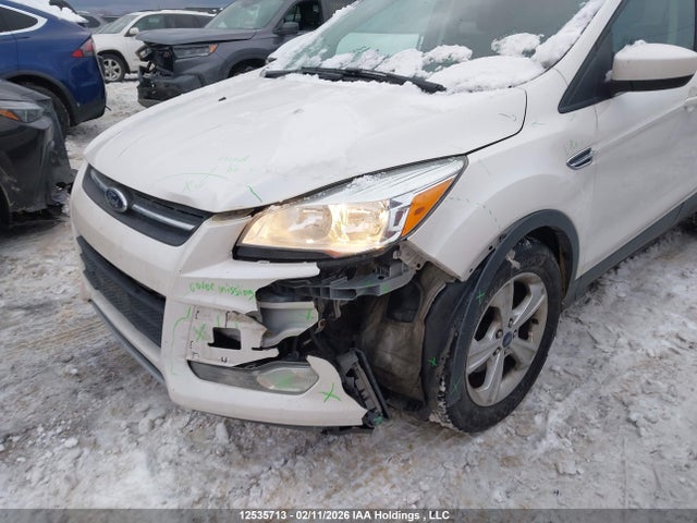 1FMCU0GX1EUD11629 Ford ESCAPE SE