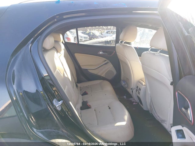 WDCTG4GB8FJ172748 Mercedes-Benz Gla 250 4matic