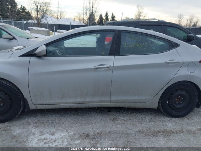 KMHDH4AE0FU413223 Hyundai Elantra Sport Appearance