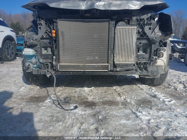 KNDRJDJHXS5370863 KIA Sorento Plug-in Hybrid Ex