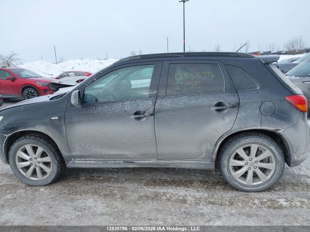 4A4AJ4AU2EE605425 Mitsubishi RVR
