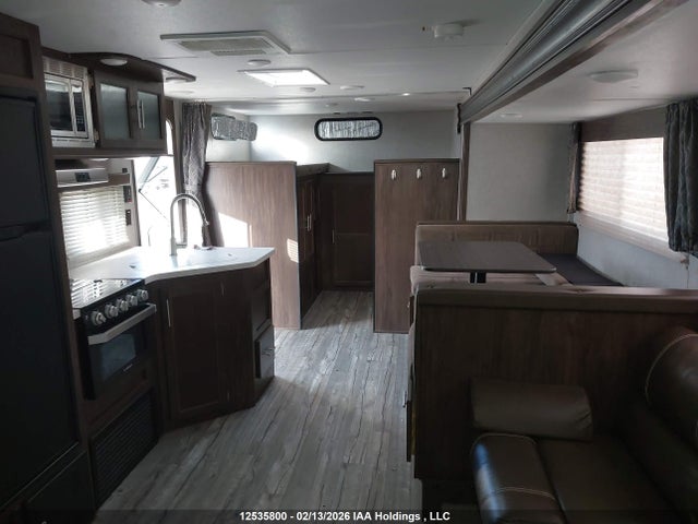 4X4TCKE21KX137396 Forest River Travel Trailer